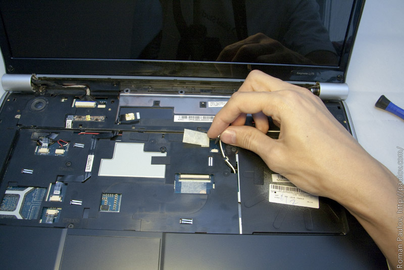 How to disassembly Packard Bell LJ 75 and clean cooling system